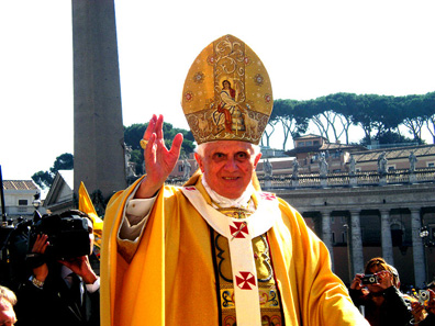 Pope Benedict on St Peter's Square. Photo: Rvin88 / http://creativecommons.org/licenses/by/3.0/deed.en