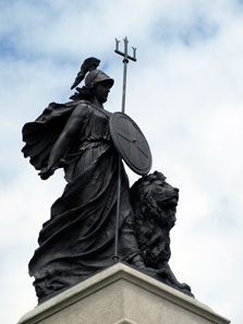 This is no human statue but one out of metal in Plymouth. We hope that it may nevertheless educate people passing by with some inscription to prevent them from taking her for Margaret Thatcher or Joan of Arc. Photo: Mageslayer99 / http://creativecommons.org/licenses/by/3.0/deed.en