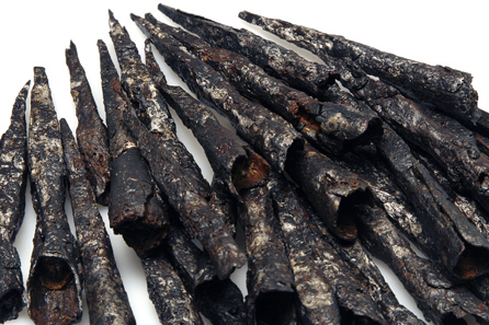 Heads of catapult bolts. Photo: I. Simon, BLM.