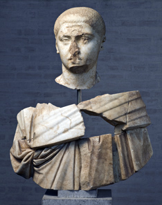 Deliberately destroyed marble bust of emperor Severus Alexander, 235 CE, Staatliche Antikensammlung und Glyptothek, Munich. Photo: Renate Kühling.