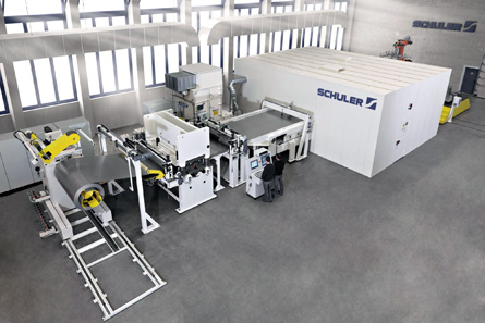 Schuler reached its sales and earnings targets in fiscal year 2012/13. With new products, like the Laser-Blanking- Line, the press manufacturer is enjoying international success. Source: Schuler.