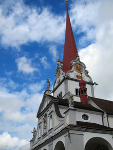 The tower of the collegiate church of Beromünster. Photo: KW.
