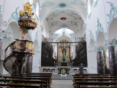 Interior of St. Michael. Photo: KW.