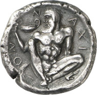 Lot 45: NAXOS (Sicily). Tetradrachm, c. 460 B. C. Ex Ward Coll. (Sotheby's Zurich 1973), 176. Very rare. Slightly coarse surface. Very fine / very fine to extremely fine. Estimate: 8,000 euros. Final price: 47,000 euros.