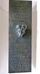 Memorial plaque for Bertha von Sutter at Kinsky Palace, Prague. Photograph: R. Kukacka/L. Jerábek / Wikicommons.