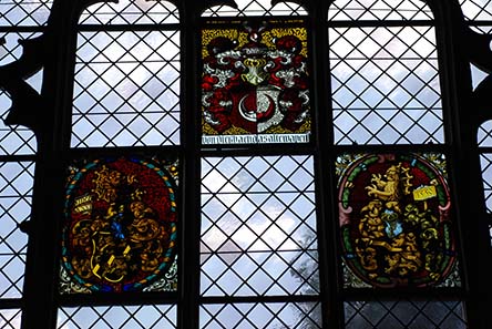 Present-day glass window in the Diesbach family chapel in the Bernese Cathedral. Photograph: Markus Beyeler.