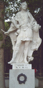 Statue of Alfonso III (c. 848-910) at the Plaza de Oriente in Madrid. Source: Luis García (Zaqarbal) / Wikicommons.