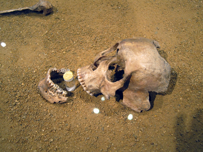 Charon's obol in the mouth of Mr von Morken. Photo. KW.