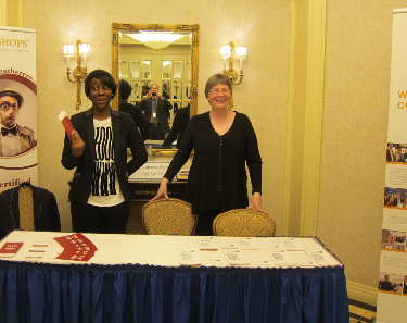 CoinsWeekly shares a booth with MA-Shops. Photo: Arne Kirsch.
