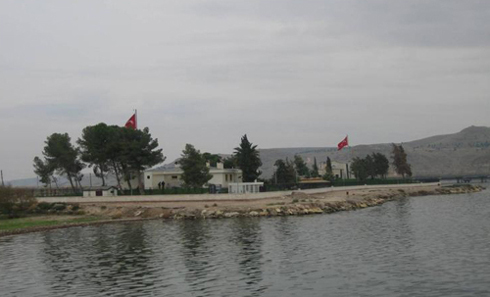 The new location nearby the city of Sarrin. Photograph: Céline Rayne / http://creativecommons.org/licenses/by-sa/4.0