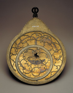 Astrolabe made for the Safavid ruler Shah Husayn (d. 1722). Isfahan, Iran, dated AH 1124 (AD 1712/3). This was in the collection of Sir Hans Sloane, founder of the British Museum. © The Trustees of the British Museum.