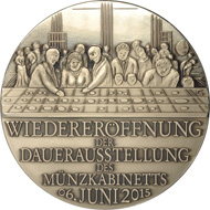 The medal on the reopening of the Coin Cabinet was created by Peter-Götz Güttler. Copyright: Staatliche Kunstsammlungen Dresden.