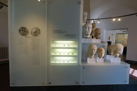 Roman Portrait Room. Photo: UK.