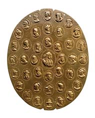 Highlight of the Coin Cabinet at the Kunsthistorisches Museum Wien: The alchemical medallion weighing more than 7 kilo! Photo: Coin Cabinet / Kunsthistorisches Museum Wien.