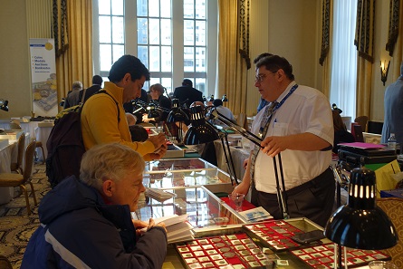 Dmitry Markov, co-organiser of the New York Sale, on the left.