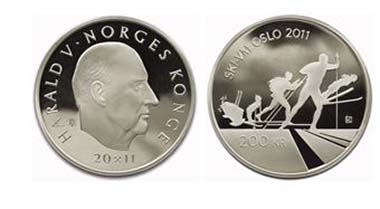 Skiing in Norway. 200 NOK 2011 - Mintage: 40.000 - 925/1000 Ag - 32 mm - 16.85 gr - Designer: Viktoria Kristiansen/ Ingrid Austlid Rise.