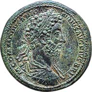 No. 132: ROME. Commodus, 177-192. AE medallion, 185. Rev. Emperor as Hercules. Gnecchi p. 60. 79 with pl. Taf. 83. 6. Very rare. Brillant uncirculated.
CHF 100.000 / 105.000