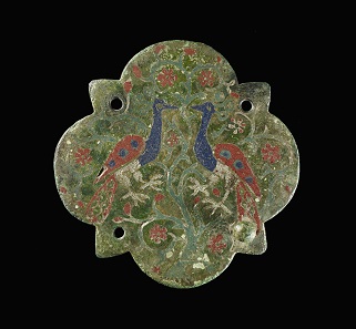 Lid of a casket with peacock decoration, Enamel, gold, copper, Probably Sicily, c.1250-1300. © The Trustees of the British Museum.