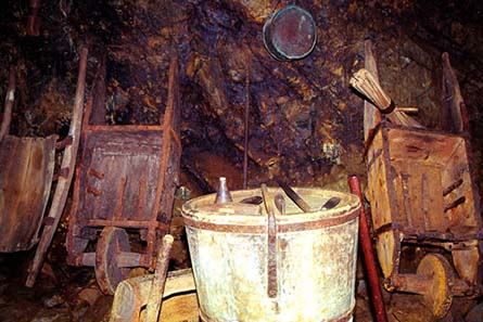 Tourist mine at Falun. Source: Wikipedia.