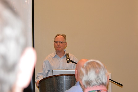 Dennis Flynn, University of the Pacific, organized the congress. Photograph: Georges Depeyrot.