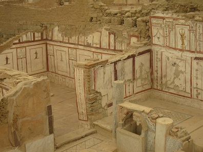 On the initiative of the Austrian Association of the Friends of Ephesus, a roofing of the Terrace Houses was financed with the slogan