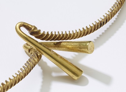 Detail of the Bronze Age gold torc or armlet from Cambridgeshire, which dates to circa 1300-1100 BC. © The Trustees of the British Museum.