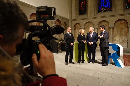 The actual media conference was held inside the warm church. From left to right: Michel Müller (President of the church in Zurich), Corine Mauch (Mayor of Zurich), Johann Schneider-Amman (Federal Councilor) and Gottfried Locher (President of the FSPC). Photo: UK.