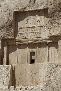 Tomb of Darius I. Photo: KW.