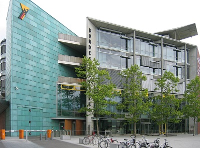Central building of the German Federal Printing Office in Berlin 2005. Photo: Johann H. Addicks / GFDL 1.2