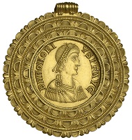 Medallion of Honorius, Ravenna, AD 402-406, ex Velp hoard 1715. Photo: ©NNC.