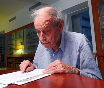 Arnold Spaer in 2010. Photo by Boaz Ziss.