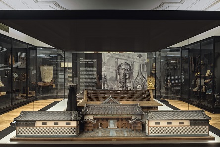 View inside the room “1873 – Japan comes to Europe”.