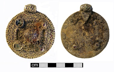 Winfarthing pendant.