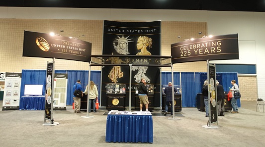 The booth of the US Mint. Photo: UK.