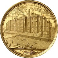 Catherine II. Gold medal by T. Ivanov on the occasion of the building of the new Kremlin Palace. Probably struck later-on with the original dies of the 18th century. Very rare. Extremely fine to FDC. Estimate: 80,000 euros.