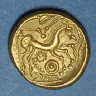 Lot 2: Ambiani. Statère d’or biface.