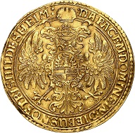 865: Hildesheim / City. Gold donative in the weight of 10 ducats no date (after 1618). Very rare. Very fine to extremely fine. Estimate: 50,000 euros. Hammer price: 120,000 euros.