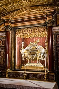 Fig. 7: Reliquary of the church of Santa Maria Maggiore with the relics of Christ's crib.