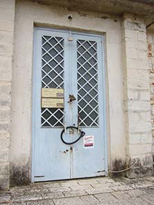 Another typical Greek sight... Photograph: KW.