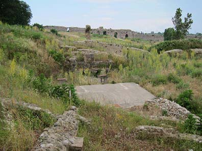 Justinianic city wall. Photograph: KW.