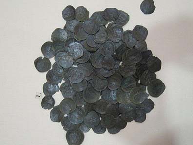 Treasure find in the Byzantine Museum of Ioannina. Photograph: KW.