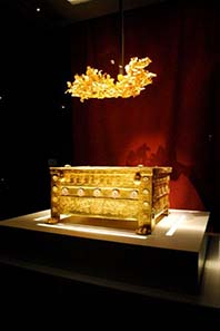 Larynx and gold wreath, allegedly belonging to Phillip II. Photograph: Sarah Murray / Wikipedia.