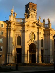 Santa Croce in Gerusalemme. Photo: Anthony M. / Wikipedia.
