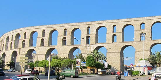 Aquaeduct of Suleyman. Photograph: KW.
