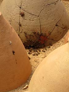 An ancient amphora re-used as modern beehive. Photograph: KW.