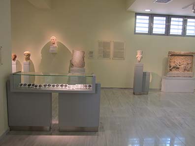 The showcase for coins in the Philippi Museum. Photograph: KW.