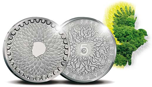 Silver proof coin 50 years WWF.
