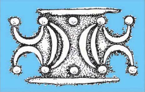 Uniting (silver) crescent moons with (gold) neck torcs on Iceni coins may imply a belief in the holy role of kings and queens or, at the very least, that moons and torcs were key icons of this tribe. Source: Jane Bottomley.