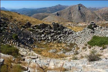 Amphitheatre, built between 120 and 200 AD. © K.U. Leuven, Bruno Vandermeulen, Danny Veys.