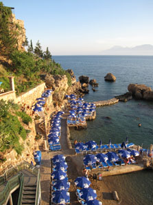 Antalya's public beach. Photo: KW.